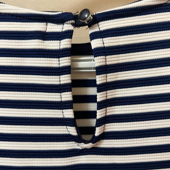 ⚫️ BOGO Monteau women’s Macy and white stripped mini dress size medium - Picture 5 of 6